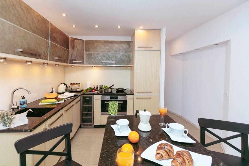 Apartment In The Heart Of Warsaw! Εξωτερικό φωτογραφία