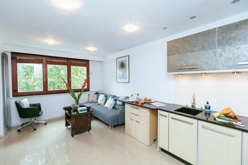 Apartment In The Heart Of Warsaw! Εξωτερικό φωτογραφία