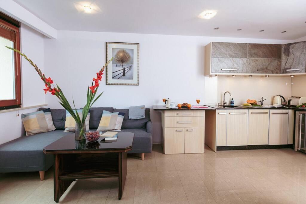 Apartment In The Heart Of Warsaw! Εξωτερικό φωτογραφία