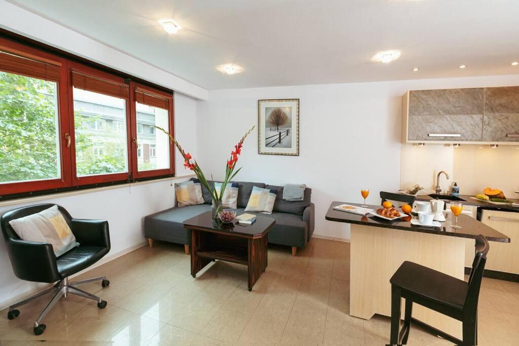 Apartment In The Heart Of Warsaw! Εξωτερικό φωτογραφία